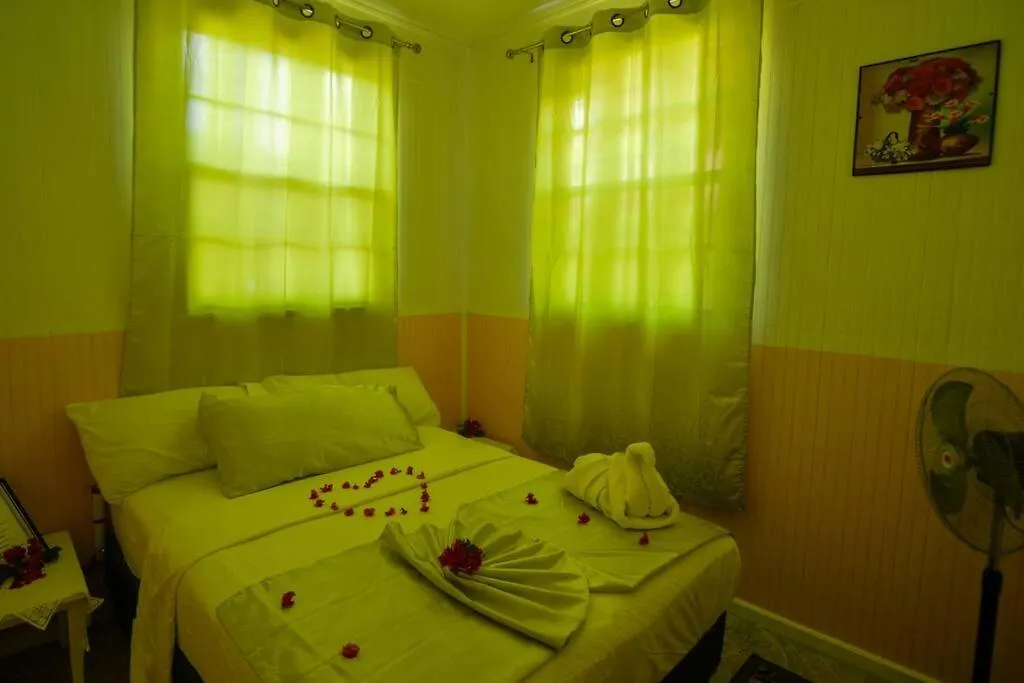 River Breeze Villa, 5 Minutes To Beach And Town Soufrière Casa vacanze