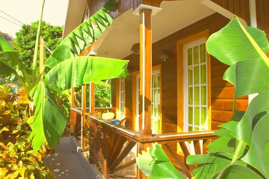 River Breeze Villa, 5 Minutes To Beach And Town Soufrière