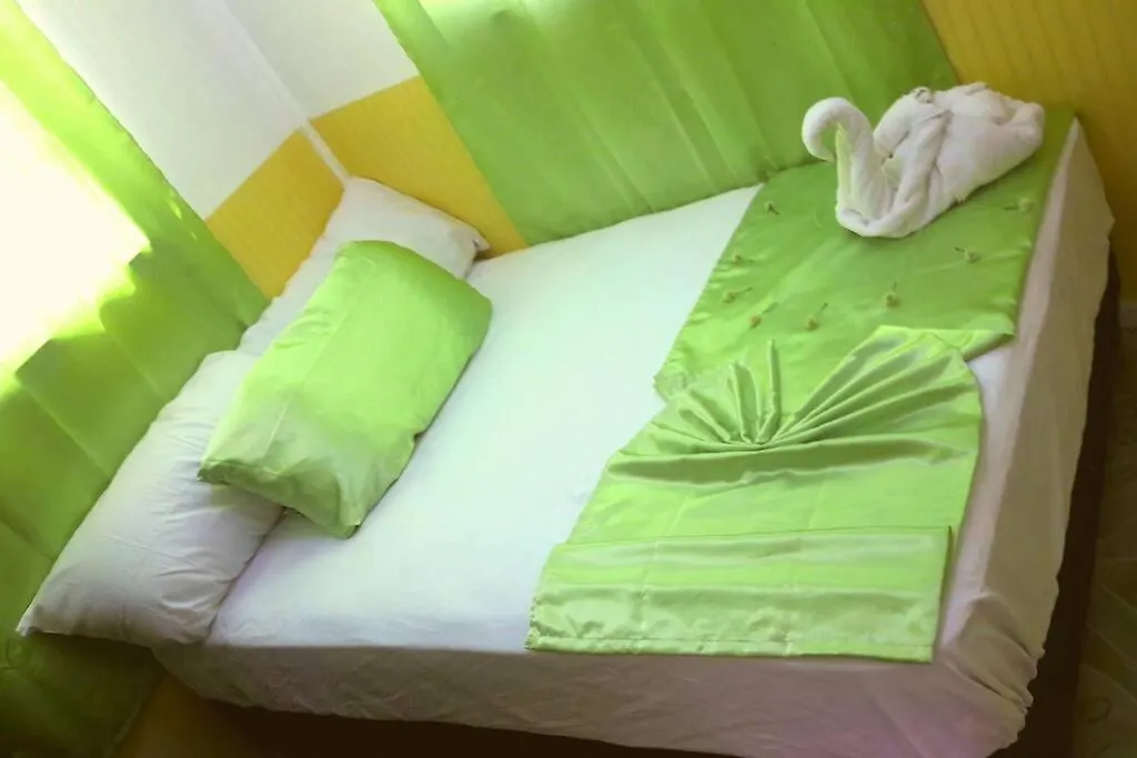 River Breeze Villa, 5 Minutes To Beach And Town Soufrière 0*,